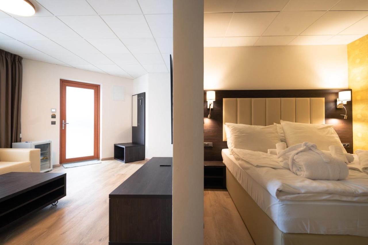 Hotel Slunny Dvur Jesenik Luaran gambar