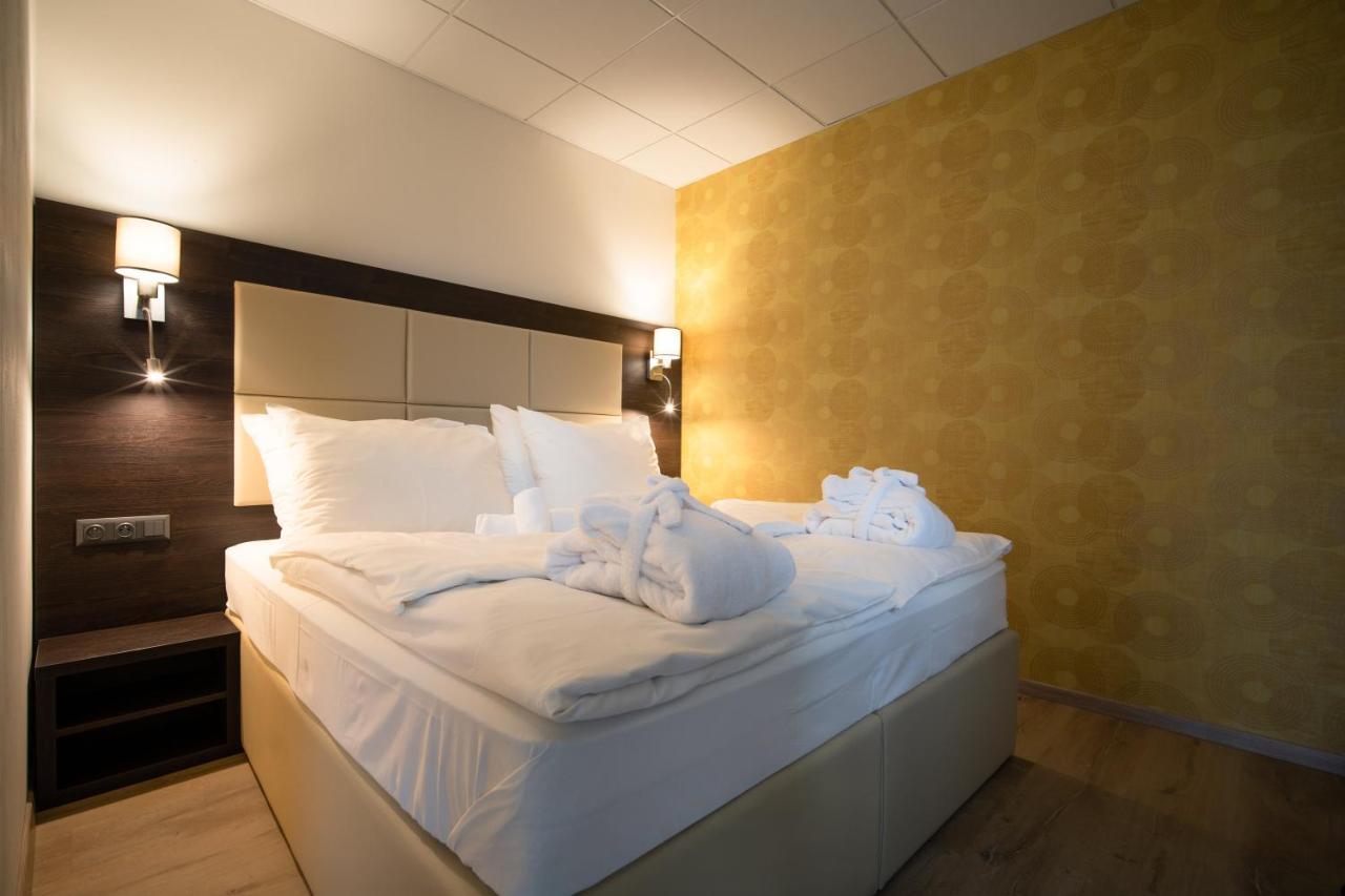 Hotel Slunny Dvur Jesenik Luaran gambar