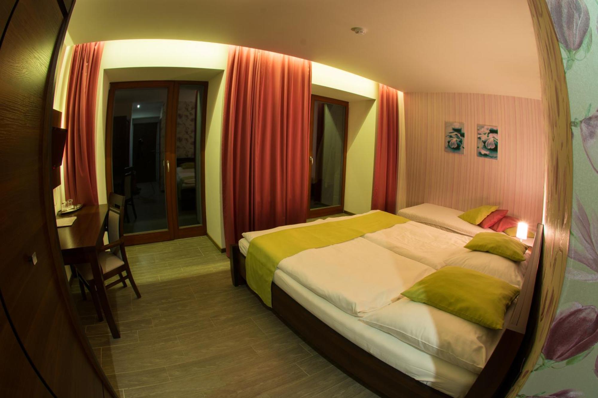 Hotel Slunny Dvur Jesenik Bilik gambar