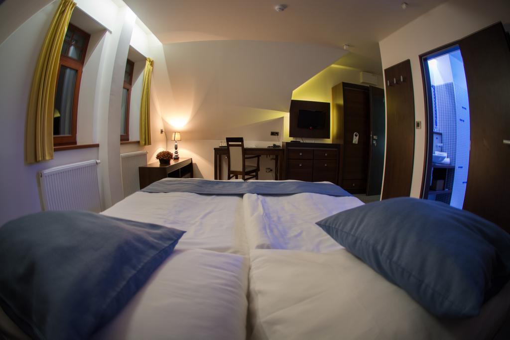 Hotel Slunny Dvur Jesenik Luaran gambar